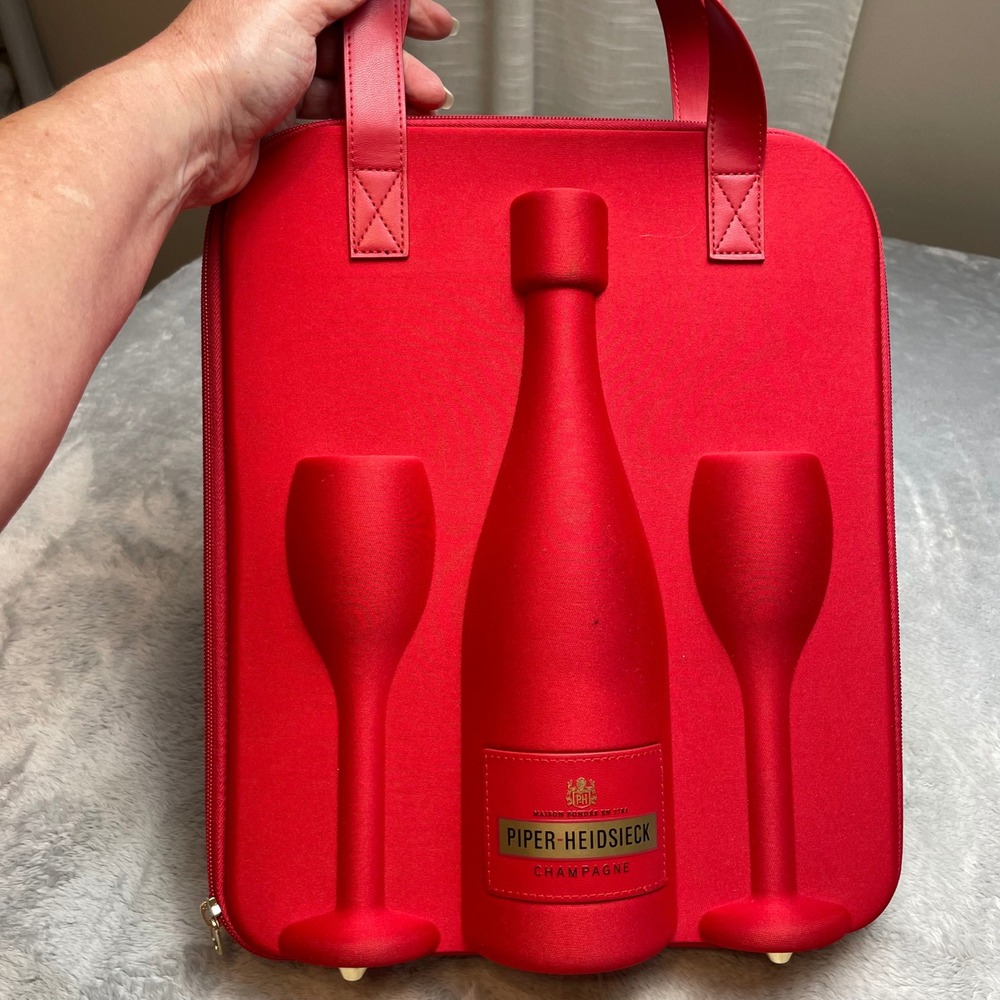 Piper-Heidsieck Molded Champagne Hard Carrier 750ml Red Insulated Travel Bag
